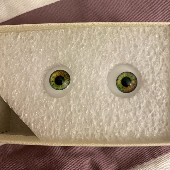 Custom Japan Other - Realistic Green Eyes for BJD (Smart Doll, etc.)